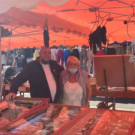 La Baleine - Hyper Centre, Charme Et Calme A Deux Pas De La Кабур